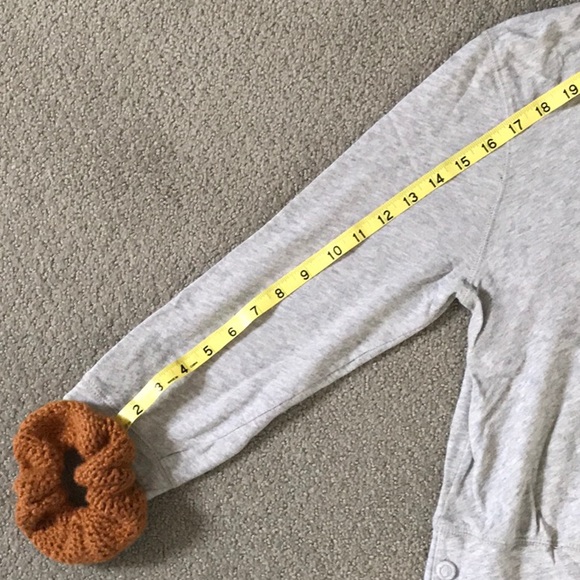 Thursday Friday Anthropologie Grey Sweater - Picture 6 of 8